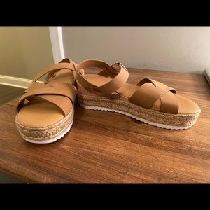 Tan espadrille sandals